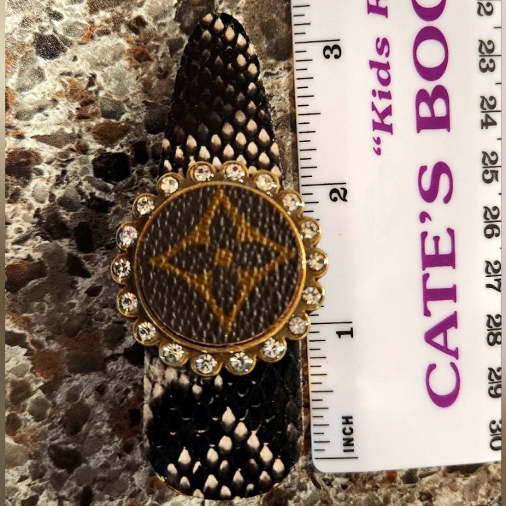 Handmade Louis Vuitton Hair Clip